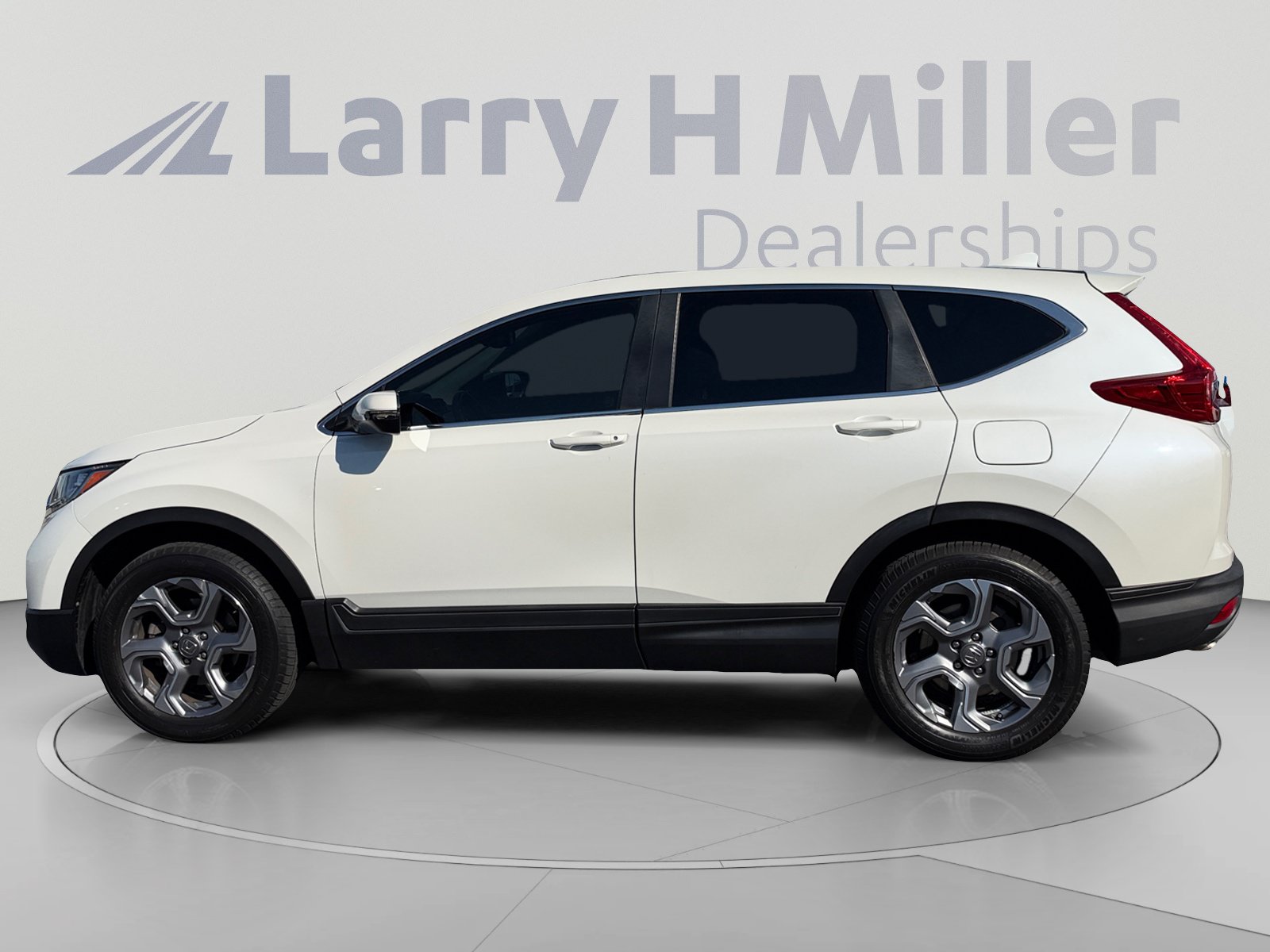 Used 2018 Honda CR-V EX-L image 2