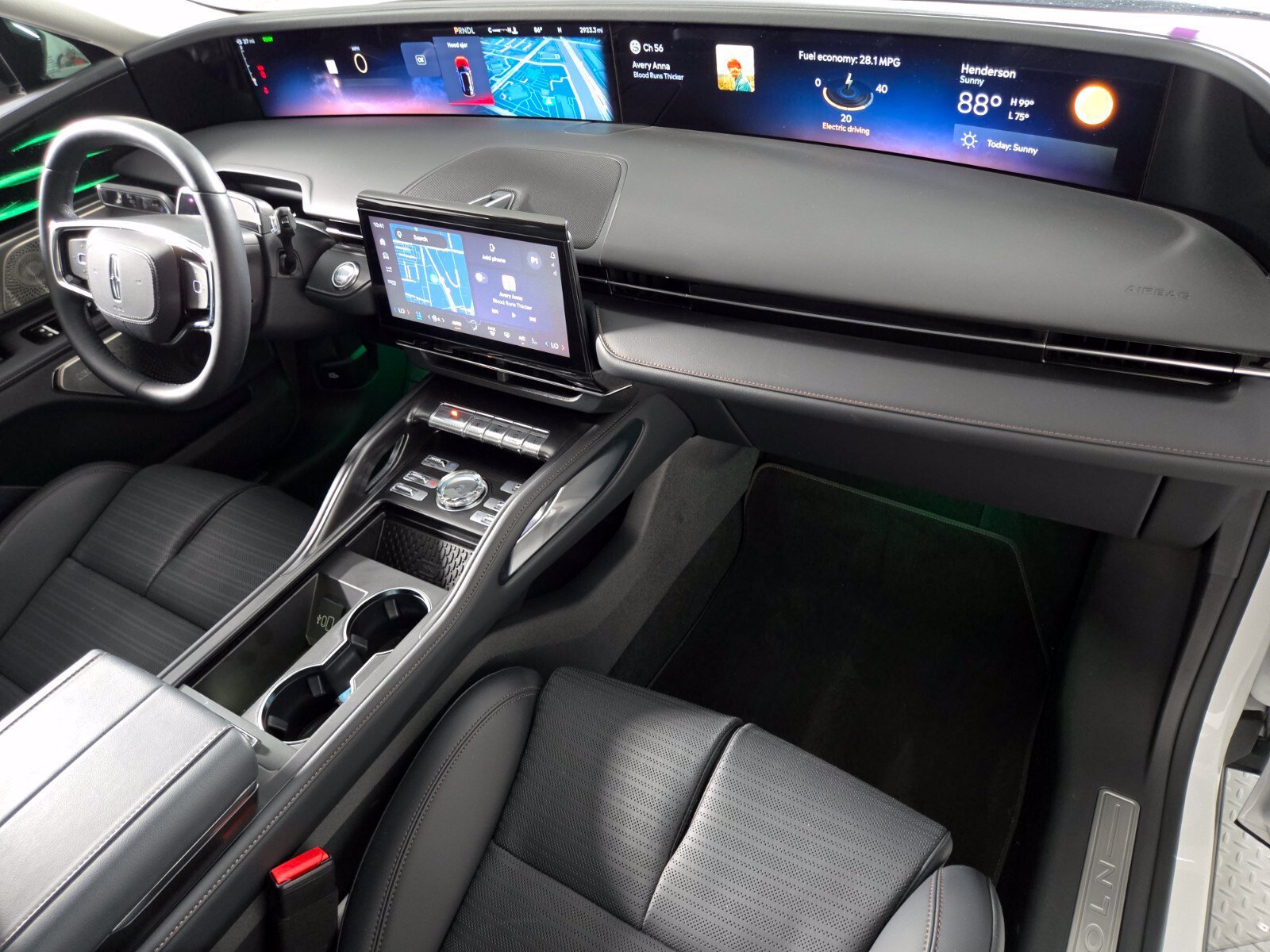 New 2026 Lincoln Nautilus Reserve AWD/4WD image 21