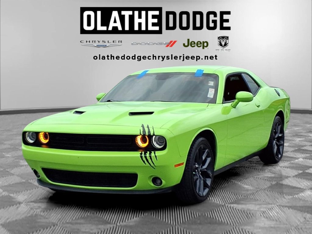 Used 2023 Dodge Challenger SXT w/ Blacktop Package RWD image 1