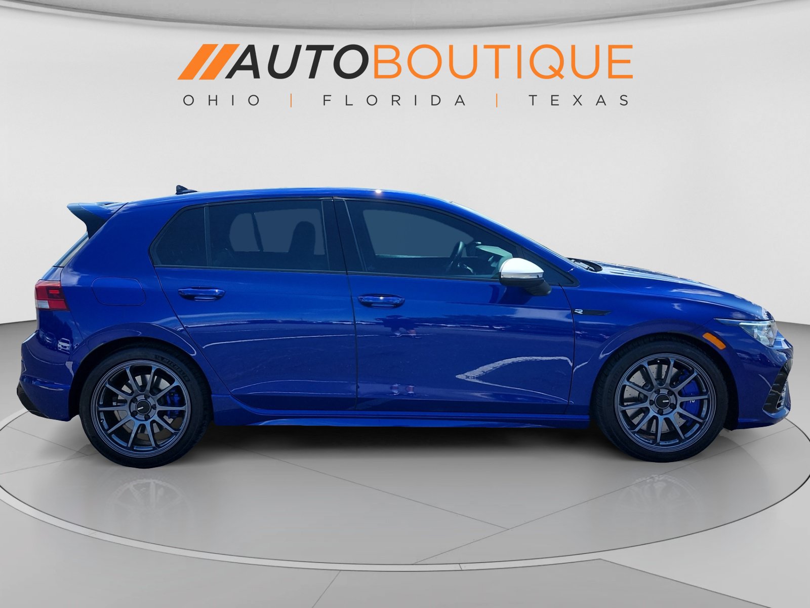Used 2022 Volkswagen Golf R AWD/4WD image 6