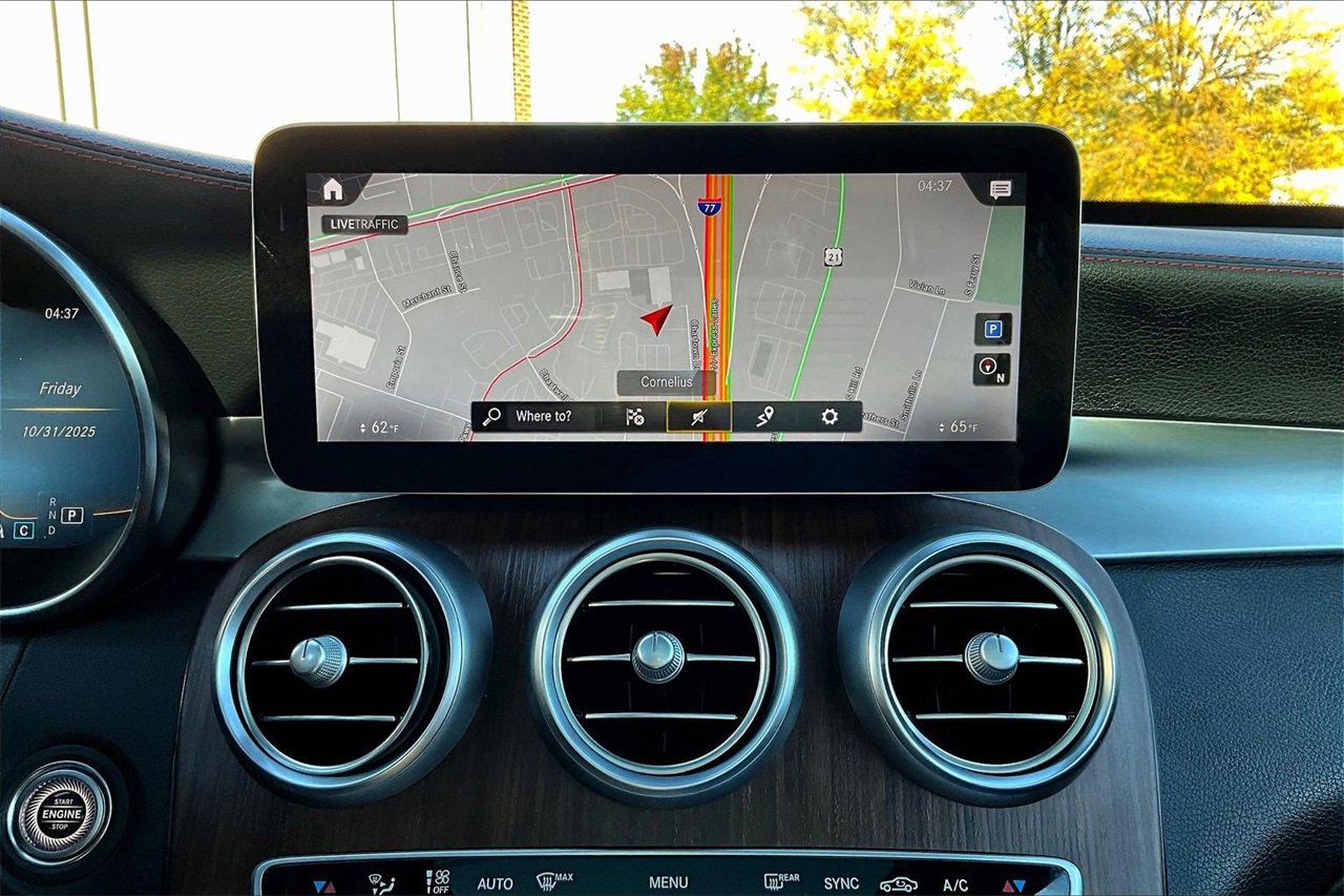 Used 2022 Mercedes-Benz GLC 43 AMG 4MATIC image 12