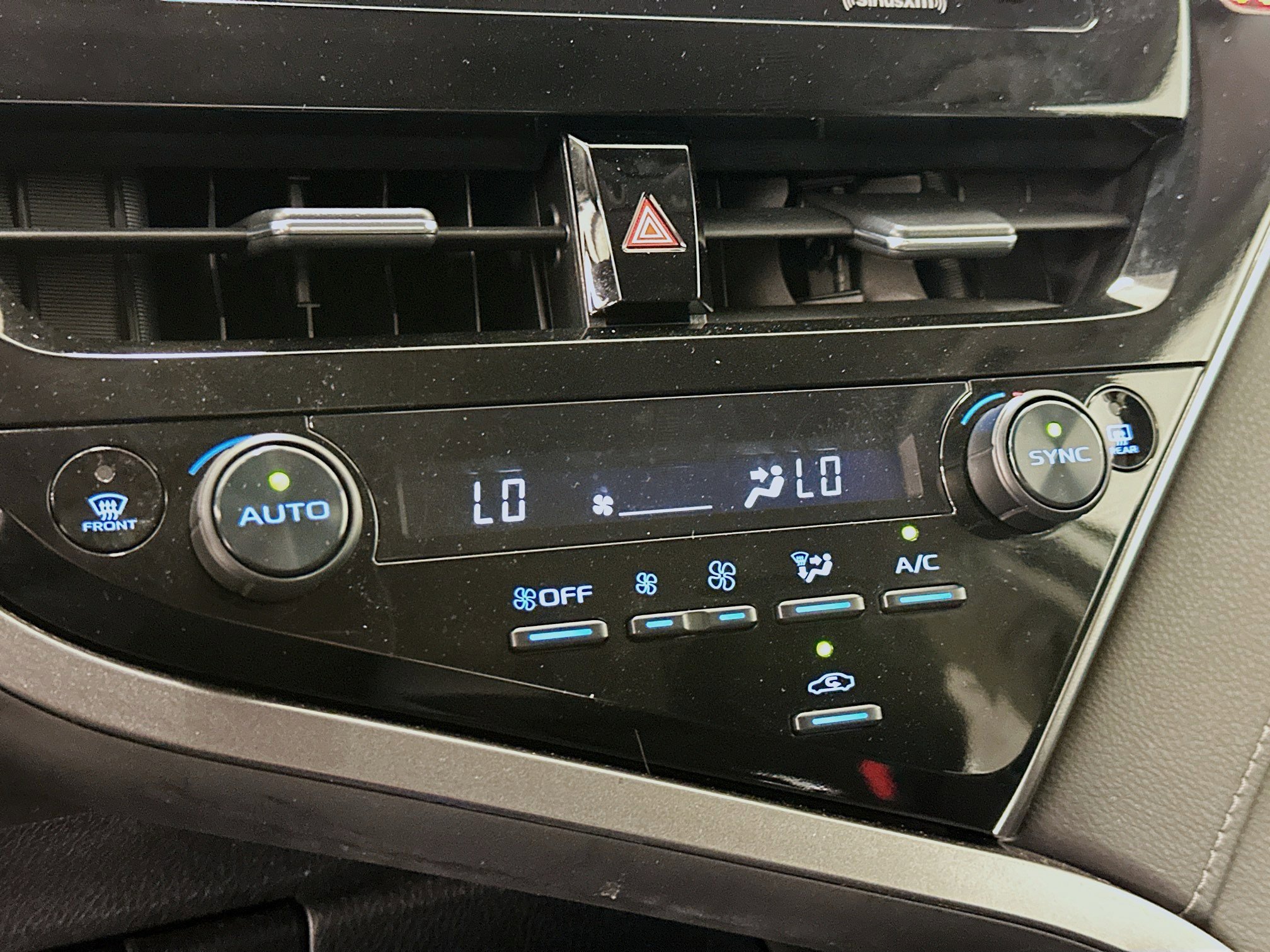 Used 2024 Toyota Camry LE FWD image 24