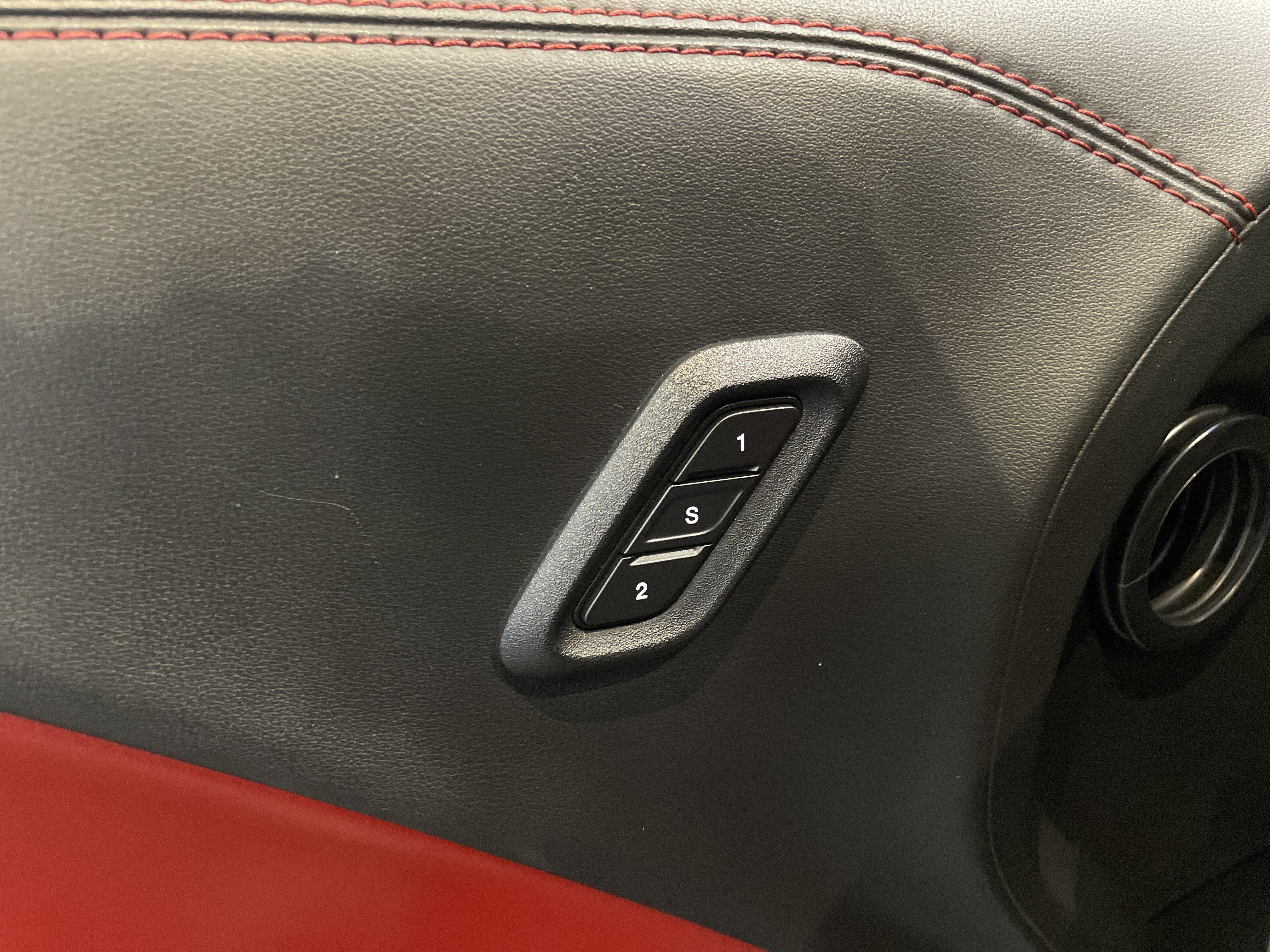 Used 2021 Dodge Challenger R/T Scat Pack RWD image 16