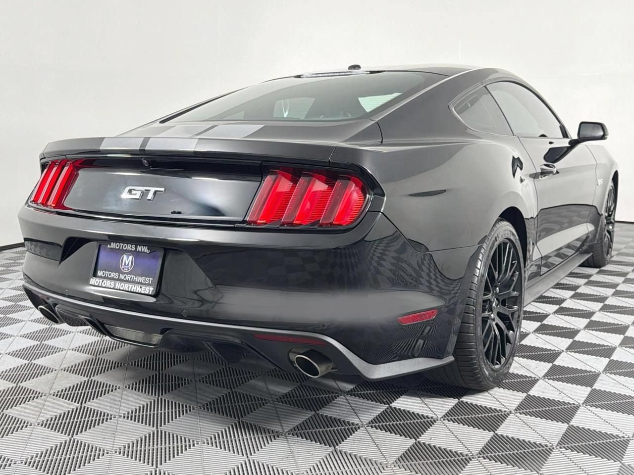 Used 2016 Ford Mustang GT Premium w/ GT Performance Package RWD image 24
