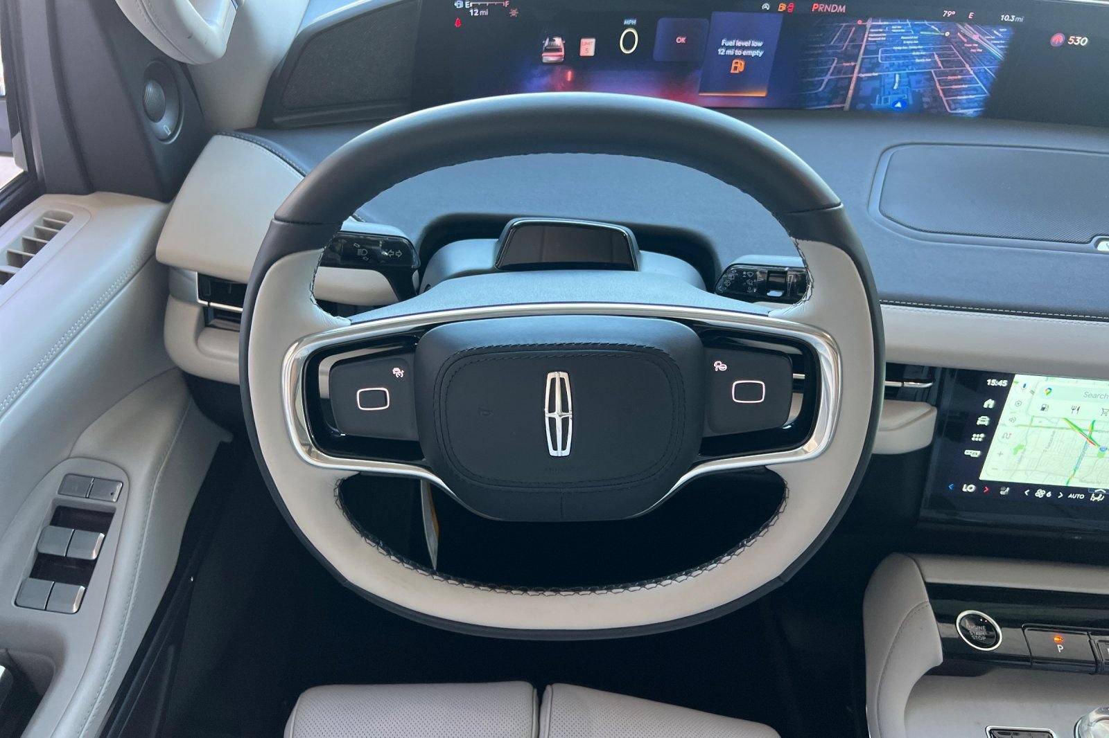 New 2026 Lincoln Navigator L Reserve AWD/4WD image 11