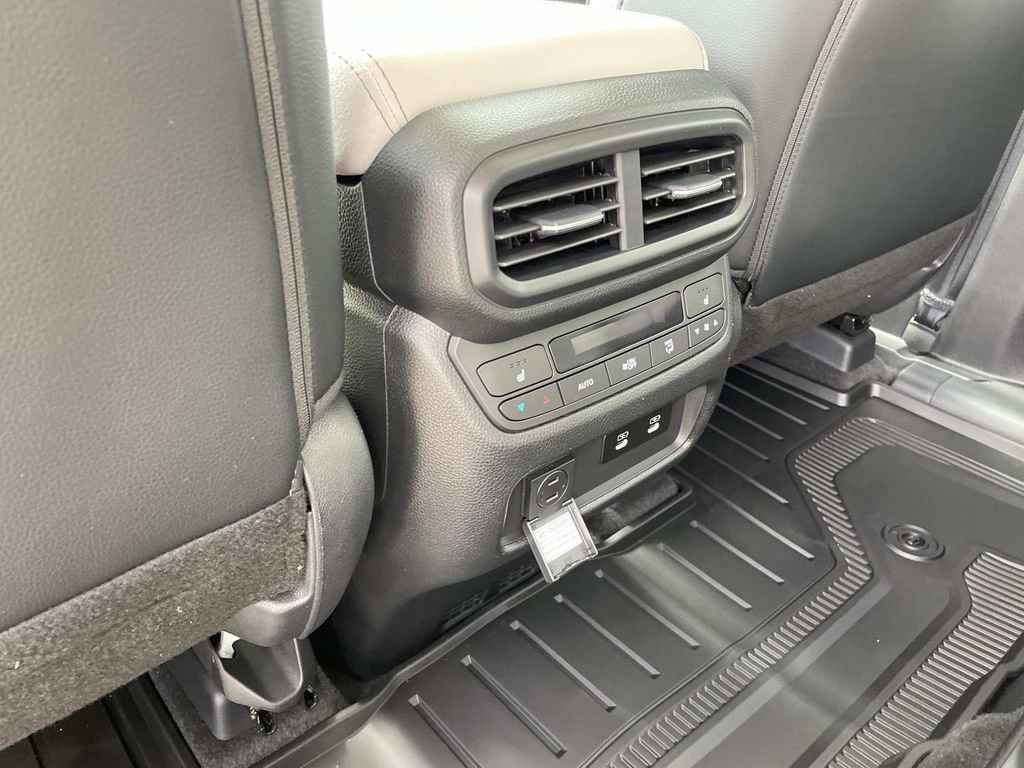 New 2026 Honda Pilot Elite image 12