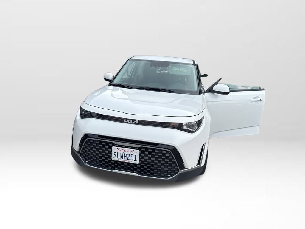 Used 2024 Kia Soul EX image 4