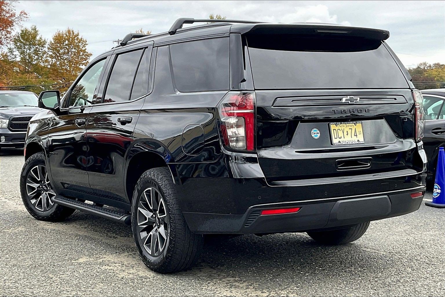 Used 2024 Chevrolet Tahoe Z71 w/ Luxury Package image 10