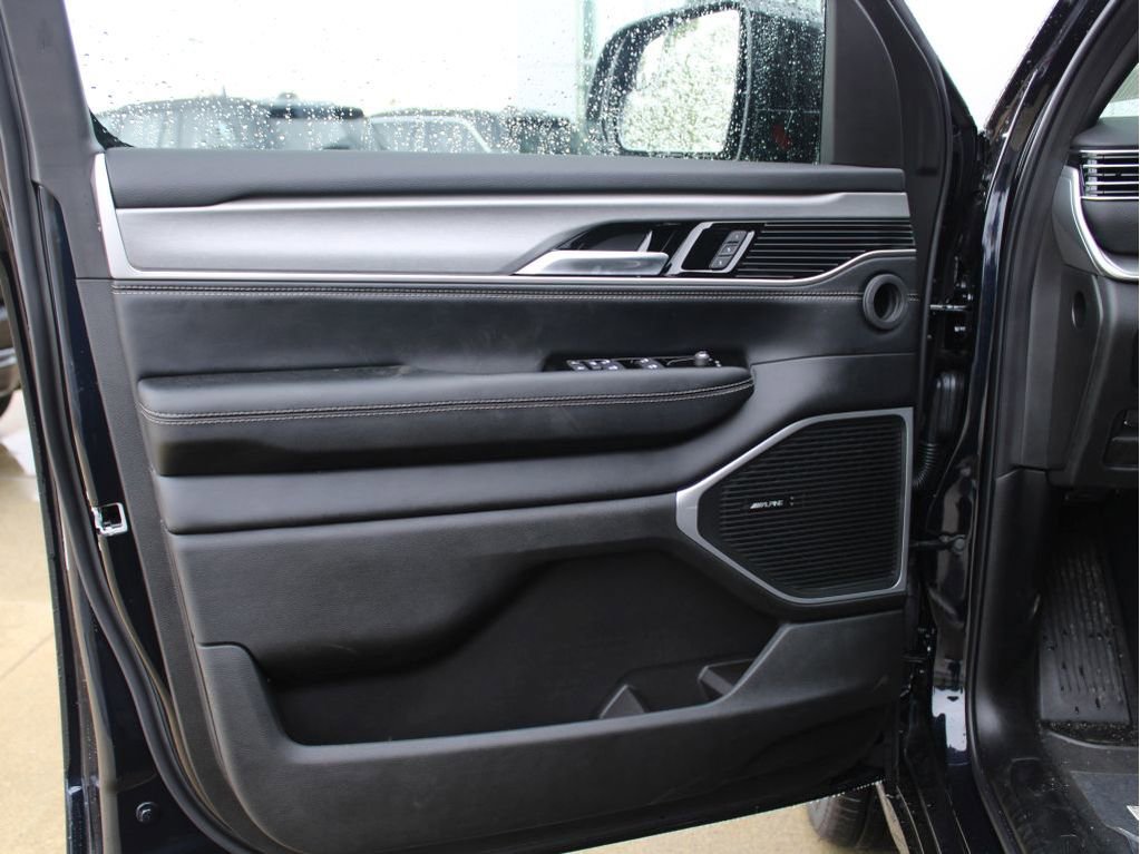 New 2025 Jeep Wagoneer Series II w/ Premium Group I image 9