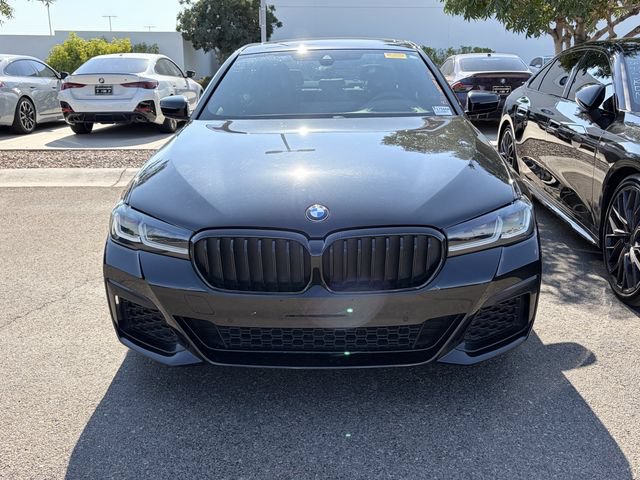 Used 2022 BMW 530i w/ M Sport Package RWD image 2