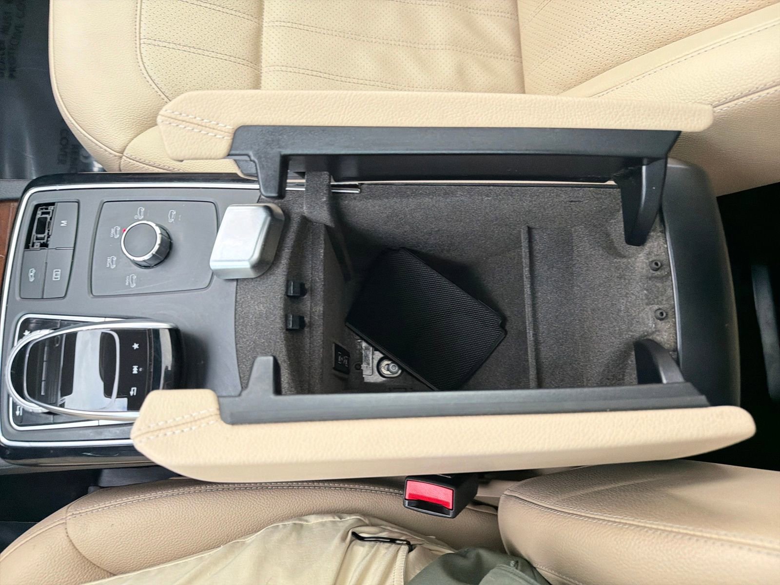 Used 2017 Mercedes-Benz GLS 450 4MATIC w/ Premium Package image 25