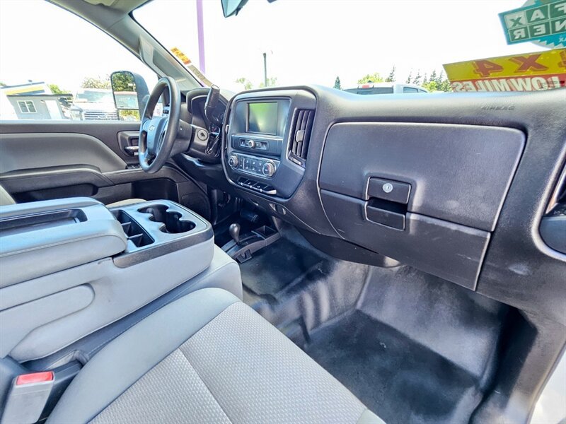 Used 2016 Chevrolet Silverado 3500 W/T AWD/4WD image 14