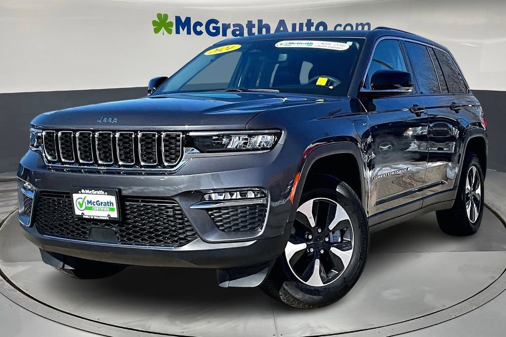 Used 2024 Jeep Grand Cherokee Limited 4xe image 3