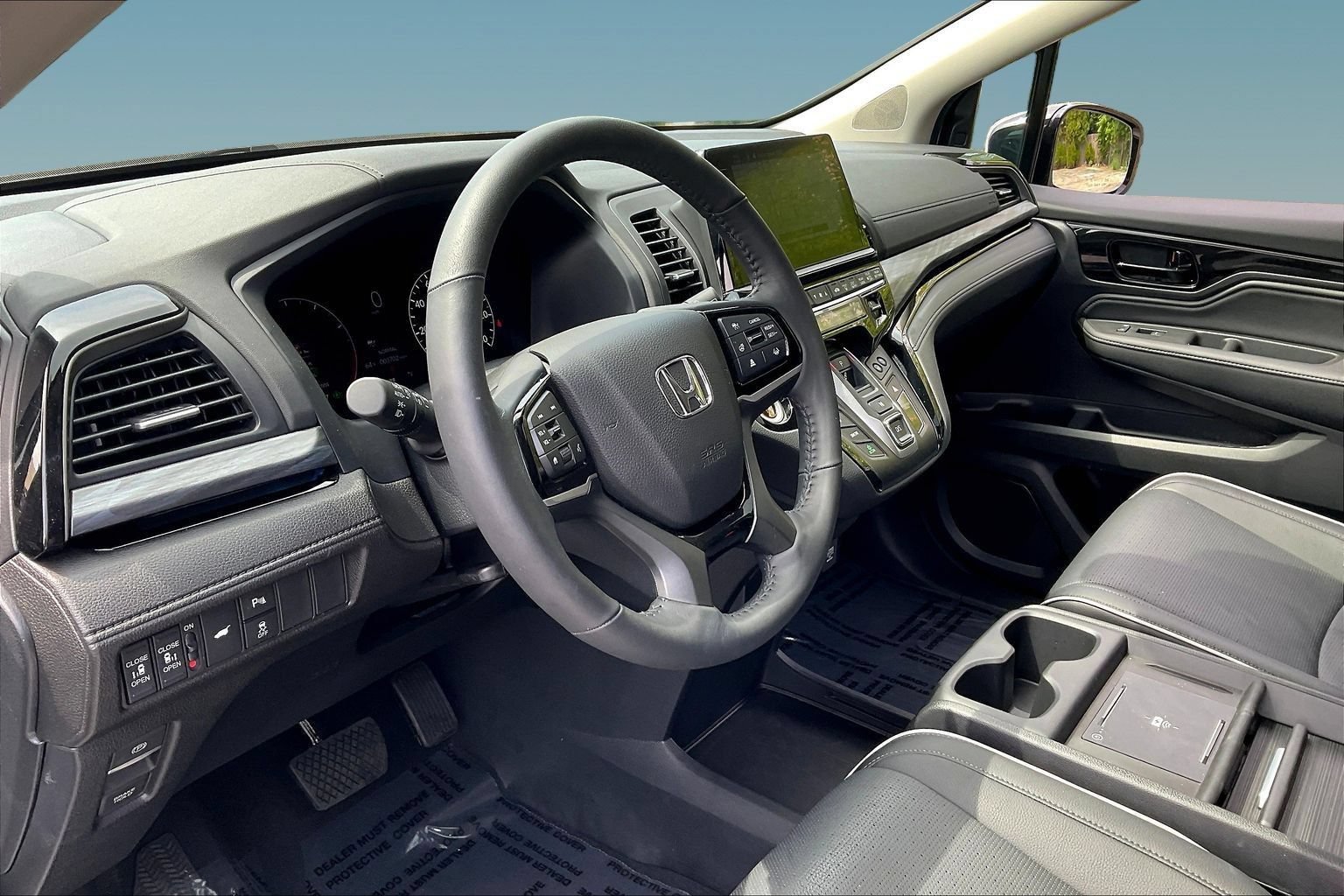 Used 2026 Honda Odyssey Elite image 17