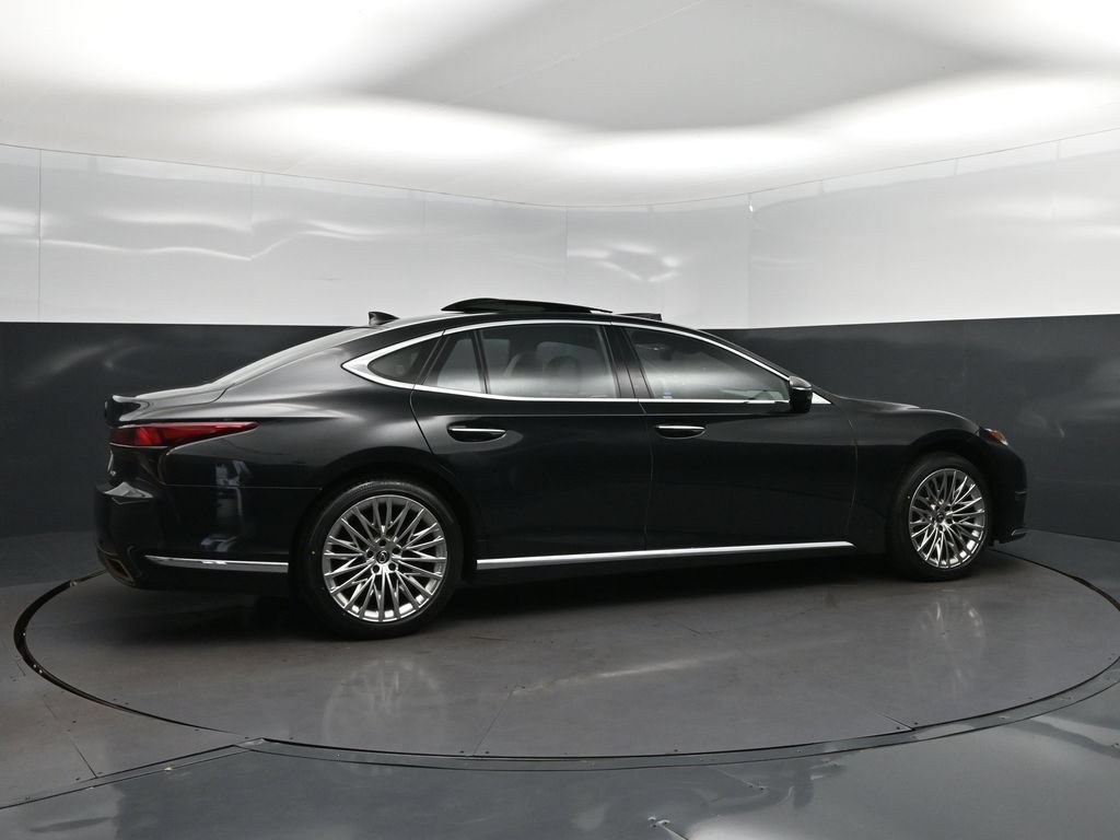 Certified 2024 Lexus LS 500 w/ Interior Upgrade Package RWD image 8