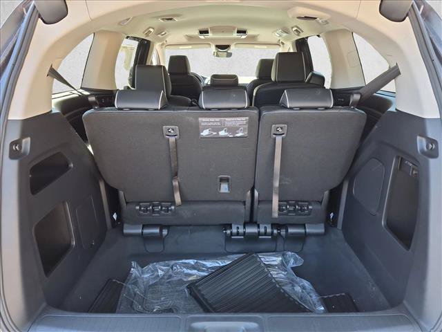Certified 2026 Honda Odyssey Touring image 6