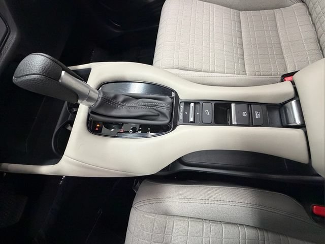 Certified 2025 Honda HR-V LX image 24