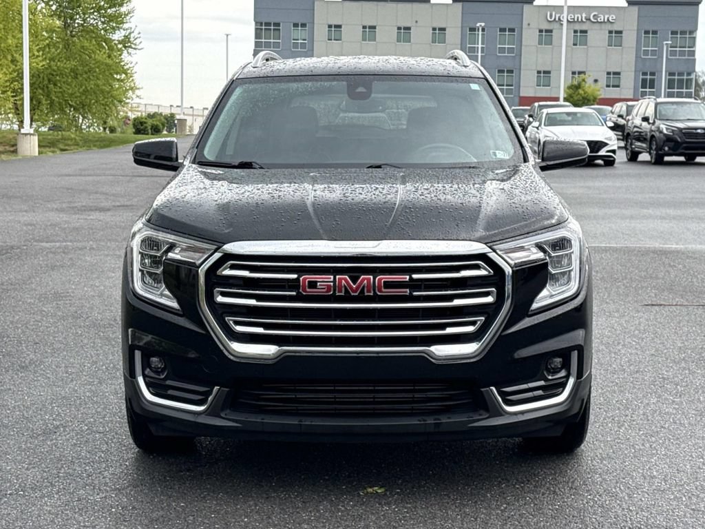 Used 2024 GMC Terrain SLT FWD image 29