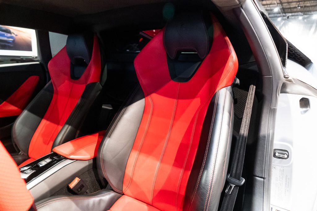 Used 2017 Lamborghini Huracan LP 580-2 image 4