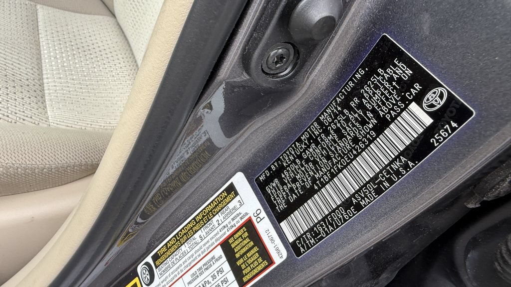 Used 2014 Toyota Camry LE FWD image 6