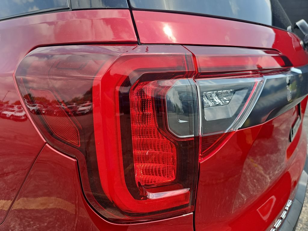 Certified 2023 GMC Acadia AT4 w/ Technology Package AWD/4WD image 41