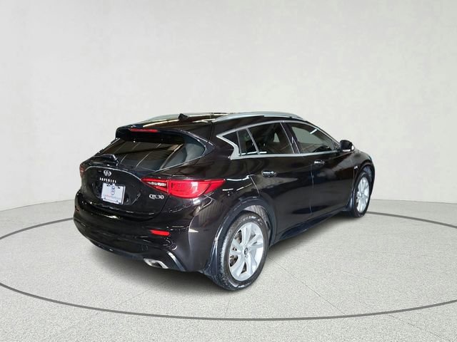 Used 2018 INFINITI QX30 Premium w/ Cargo Package image 2