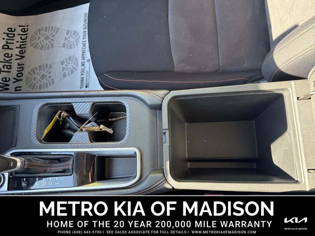 Used 2022 Nissan Sentra SR w/ Midnight Edition image 23