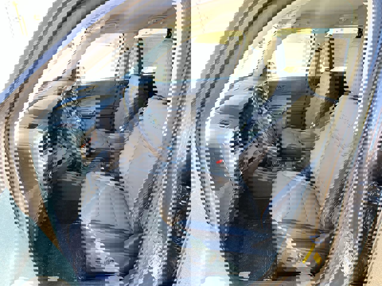 New 2025 Ford Maverick Lariat w/ 4K Tow Package image 23