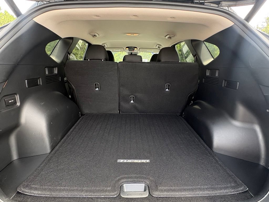 Certified 2024 Hyundai Tucson SEL FWD image 17