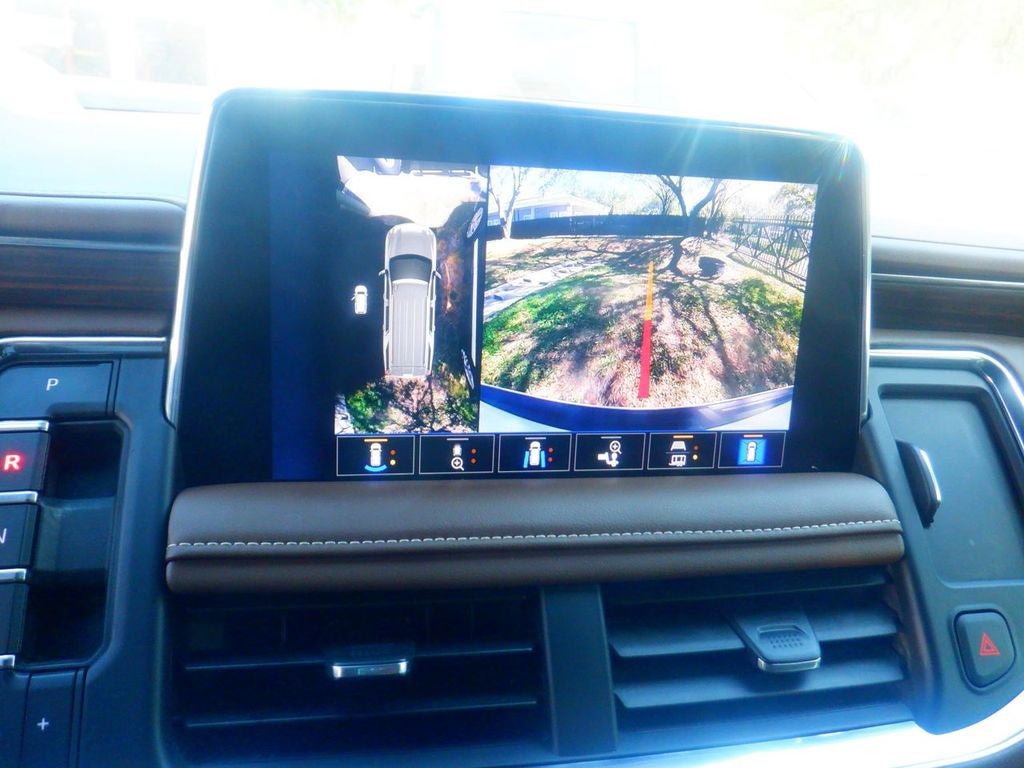 Used 2023 Chevrolet Tahoe High Country w/ Premium Package AWD/4WD image 8