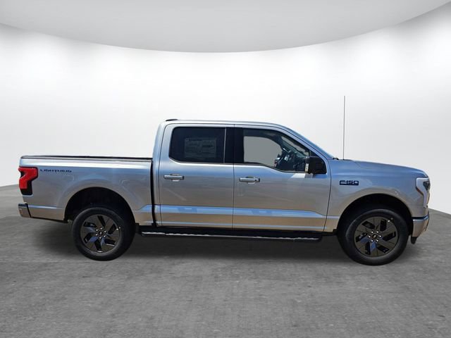 New 2025 Ford F150 Lightning XLT AWD/4WD image 3