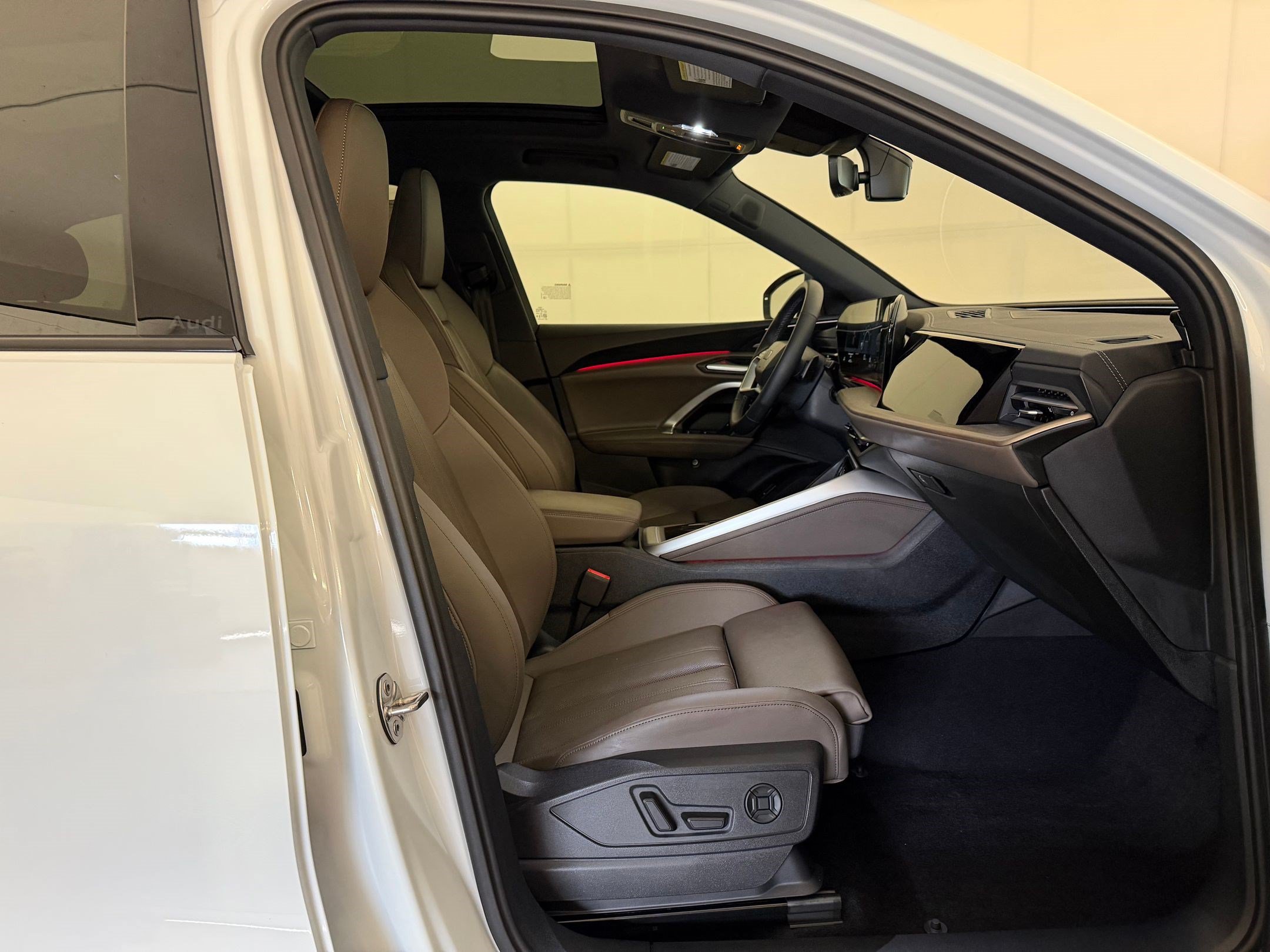 New 2026 Audi Q5 Premium AWD/4WD image 25