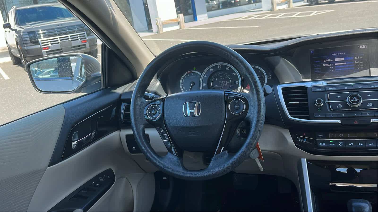 Used 2016 Honda Accord LX image 19