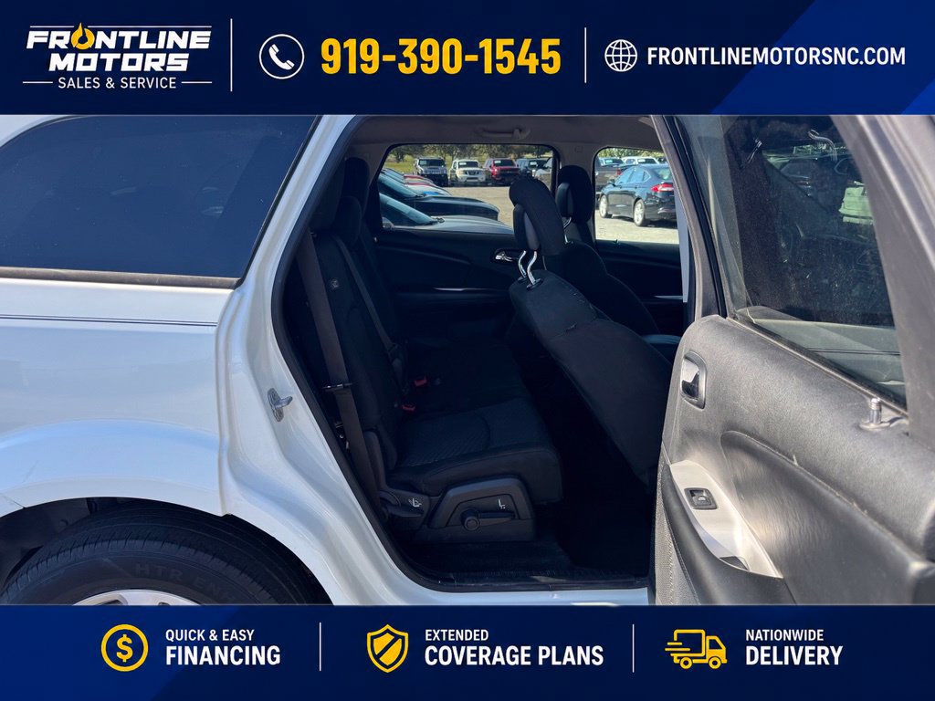 Used 2019 Dodge Journey SE FWD image 14