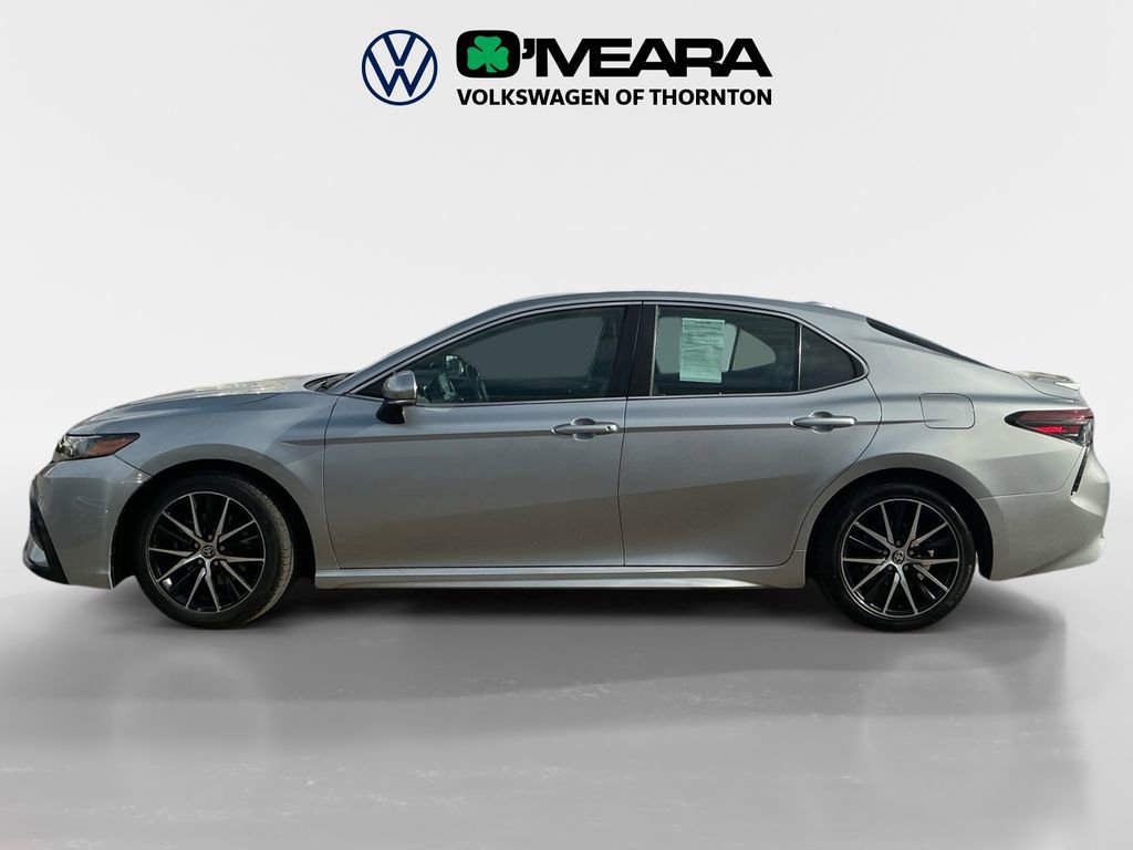 Used 2023 Toyota Camry SE video 2