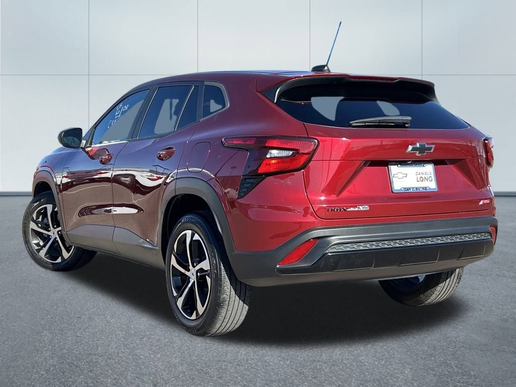 Used 2024 Chevrolet Trax RS image 34