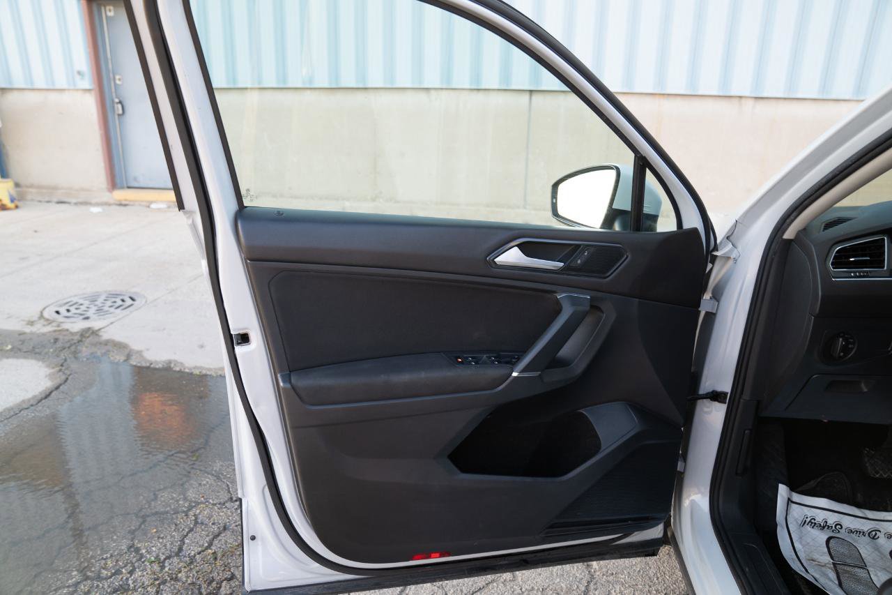 Used 2018 Volkswagen Tiguan S AWD/4WD image 18