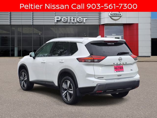 Certified 2024 Nissan Rogue SL w/ SL Premium Package FWD image 4