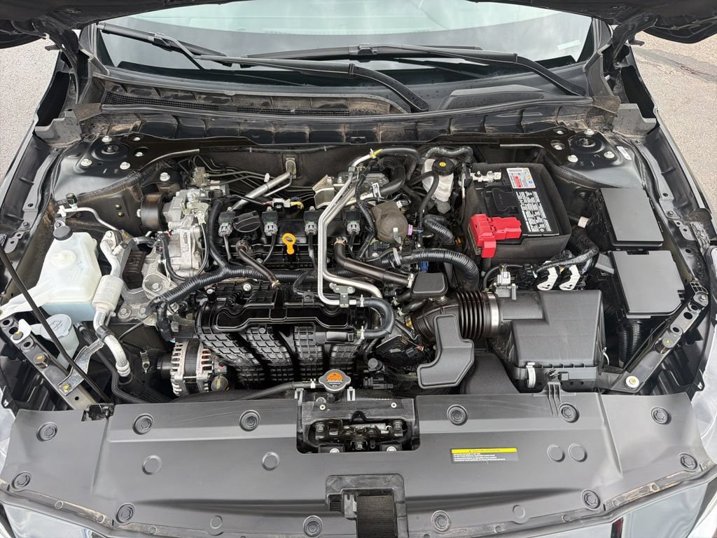 Used 2025 Nissan Altima 2.5 SV FWD image 36