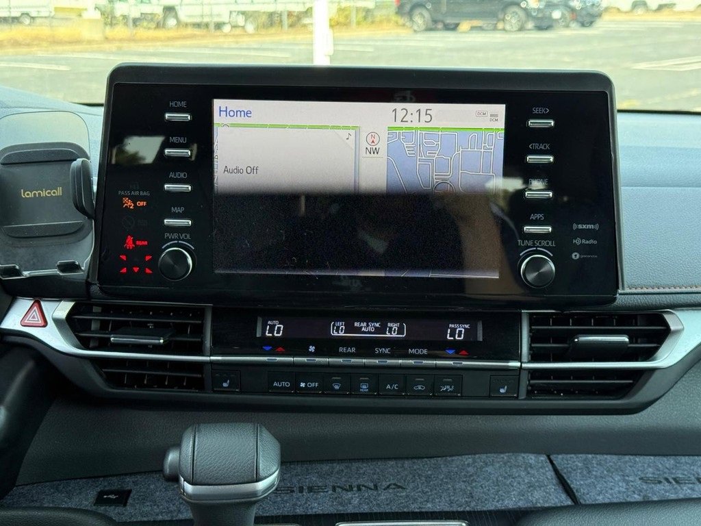 Certified 2021 Toyota Sienna XSE image 16