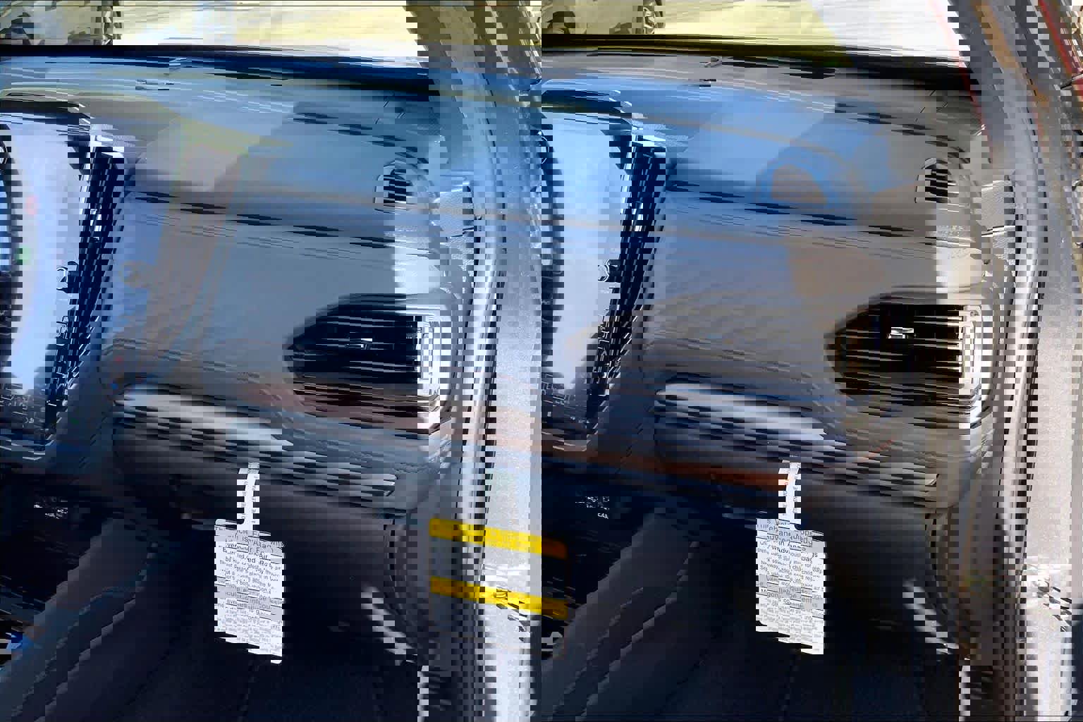 Used 2025 Subaru Forester Sport image 19