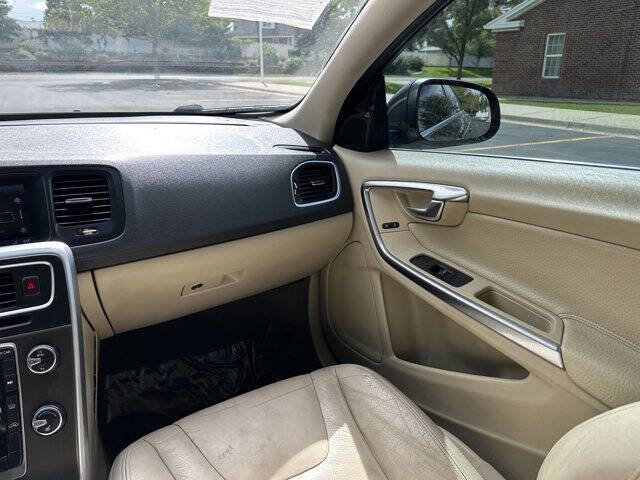 Used 2012 Volvo S60 T6 image 20