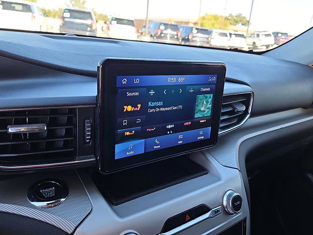 Used 2022 Ford Explorer XLT w/ Equipment Group 202A image 17
