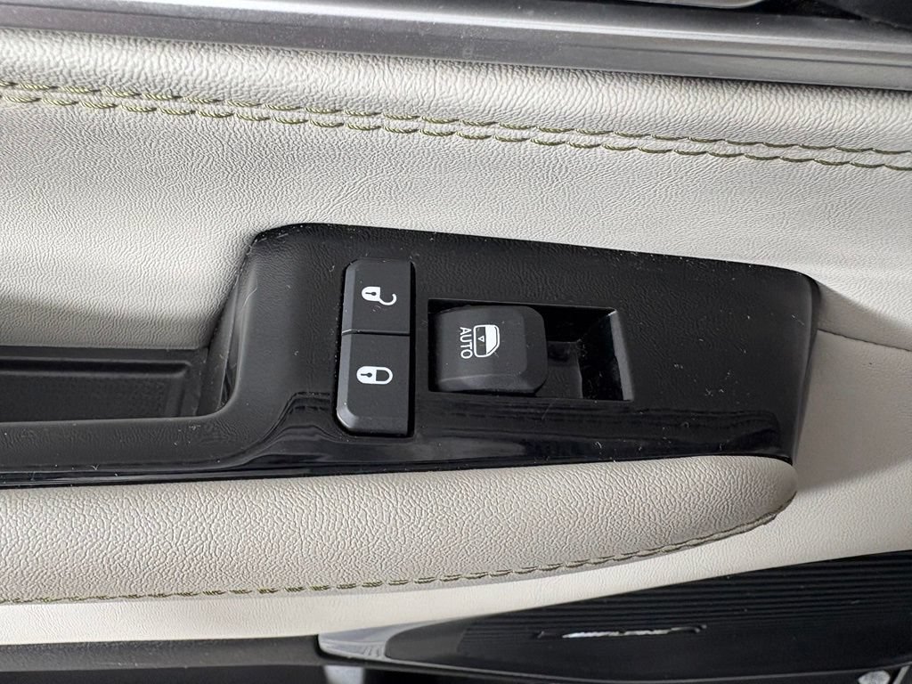 Used 2022 Jeep Wagoneer Series I w/ Convenience Group I RWD image 46