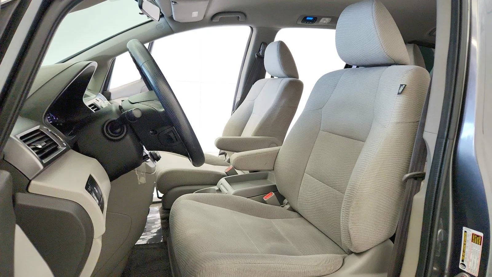 Used 2012 Honda Odyssey EX image 17