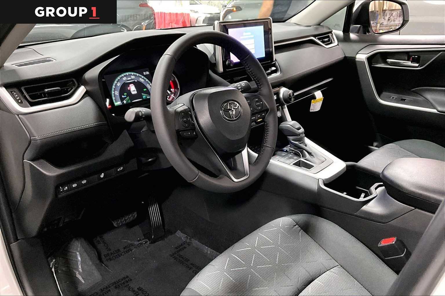 Certified 2025 Toyota RAV4 XLE image 17