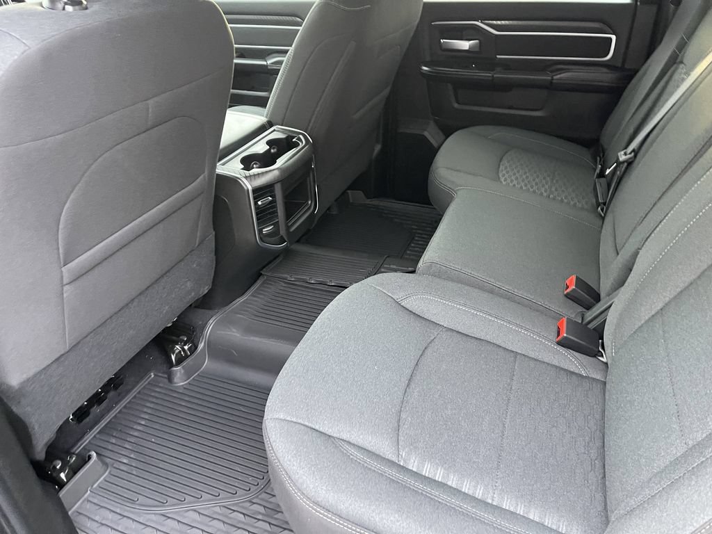 New 2026 RAM 3500 Big Horn AWD/4WD image 18