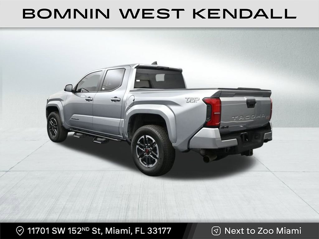 Used 2024 Toyota Tacoma TRD Sport image 3