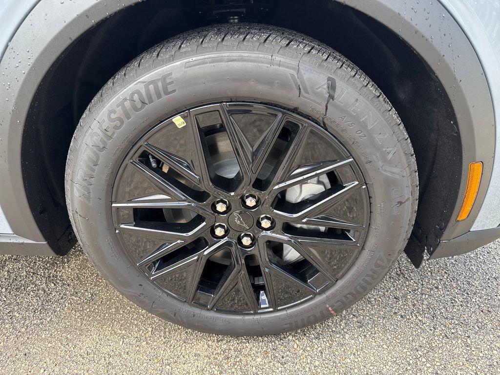 New 2026 Ford Mustang Mach-E Select RWD image 11
