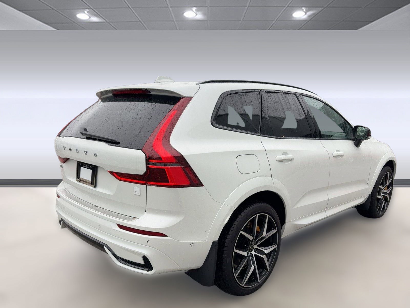 New 2026 Volvo XC60 T8 Polestar w/ Protection Package image 9